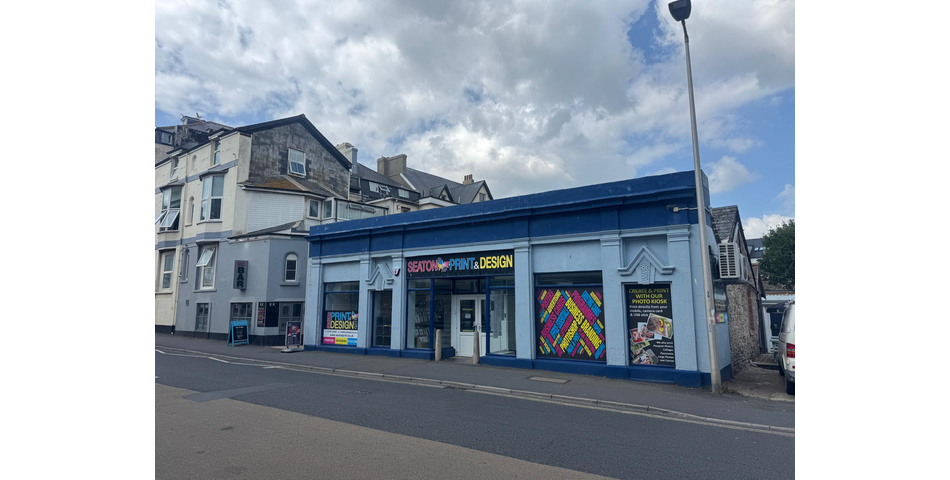 The Royal Clarence  Hotel, Harbour Road, Seaton, EX12 2LX