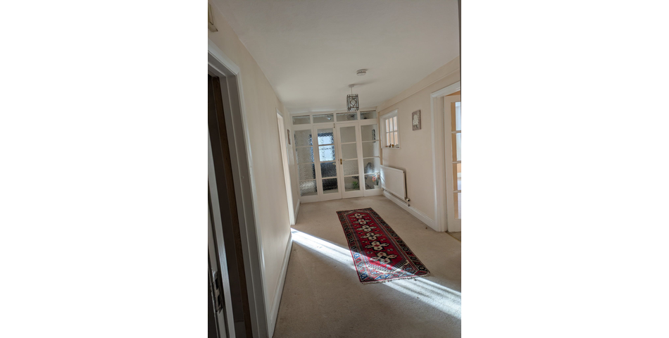 Flat 1, Byron Court, 19 The Beacon, Exmouth, Devon, EX8 2AF