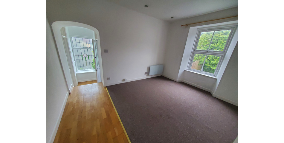 43 Clinton Road, Redruth, TR15 2LW