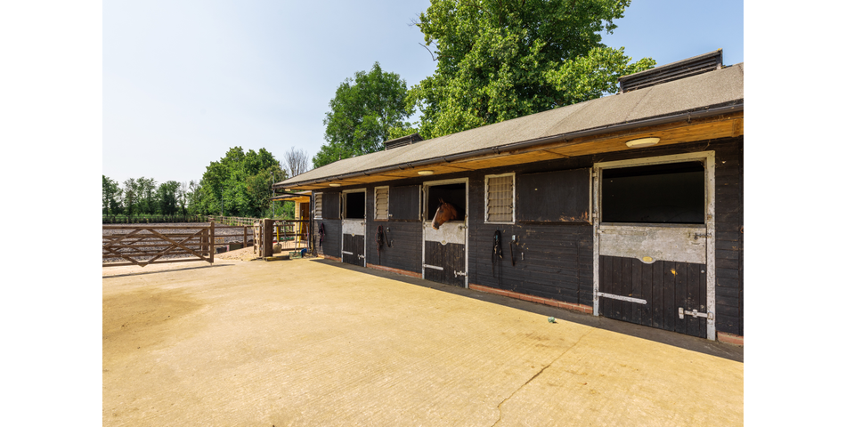 Old Bell House, Great North Road, Southoe, St. Neots, PE19 5XY