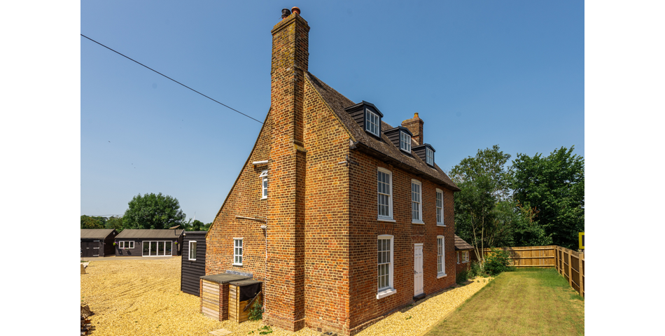 Old Bell House, Great North Road, Southoe, St. Neots, PE19 5XY