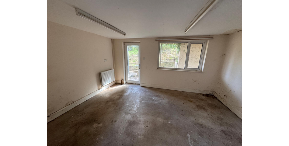 Homeleigh, 5 Arcot Gardens, Sidmouth, EX10 9HR