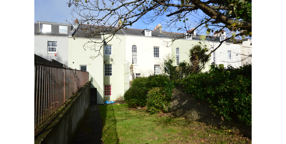 FFF,  43 Emma Place, Stonehouse, Plymouth, PL1 3QT