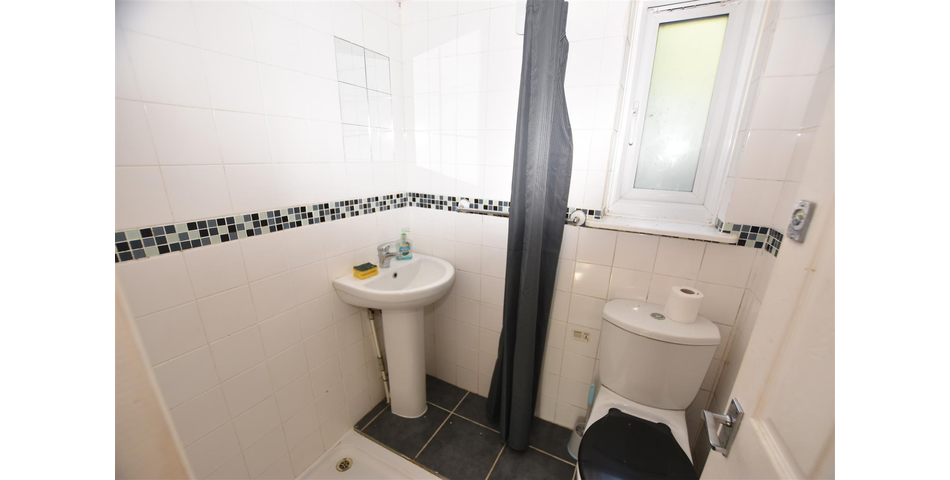 43 Clinton Road, Redruth, TR15 2LW