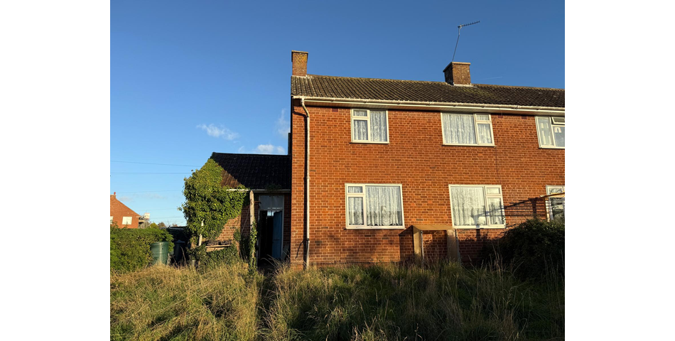 43 Colleton Way, Exmouth, EX8 3PT