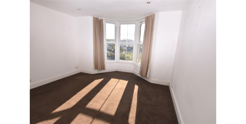 43 Clinton Road, Redruth, TR15 2LW