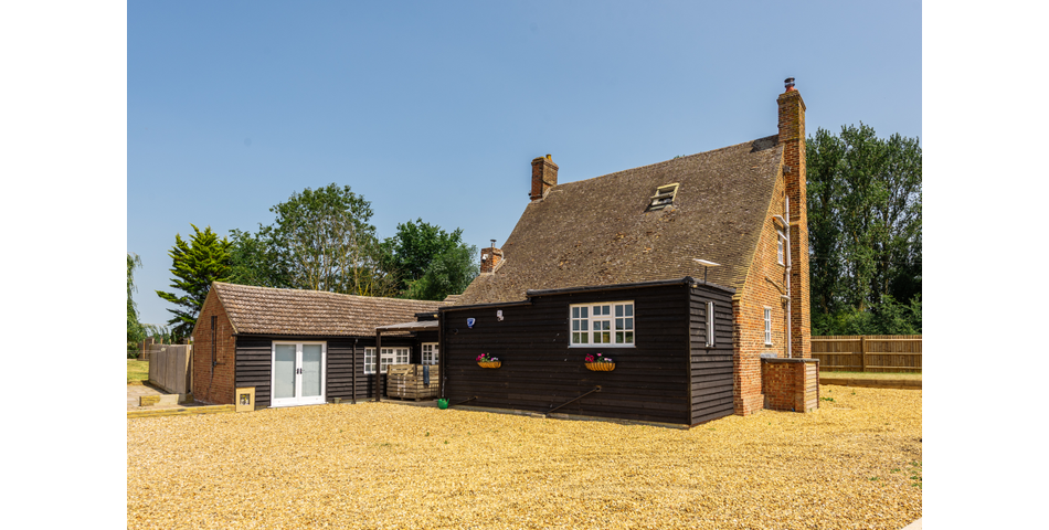 Old Bell House, Great North Road, Southoe, St. Neots, PE19 5XY