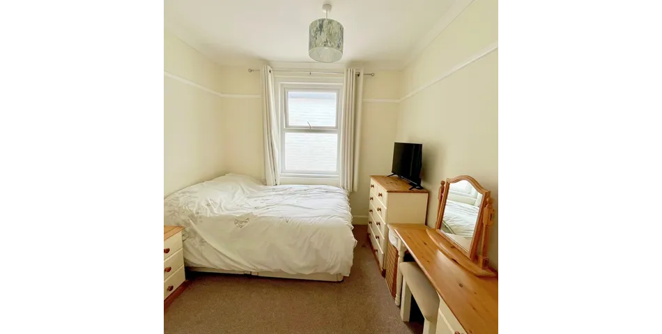 Flat 4, 20 Alexandra Terrace, Exmouth, EX8 1BD
