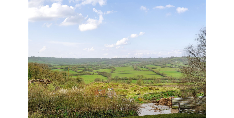 Semi-Detached Home with Breathtaking Views
