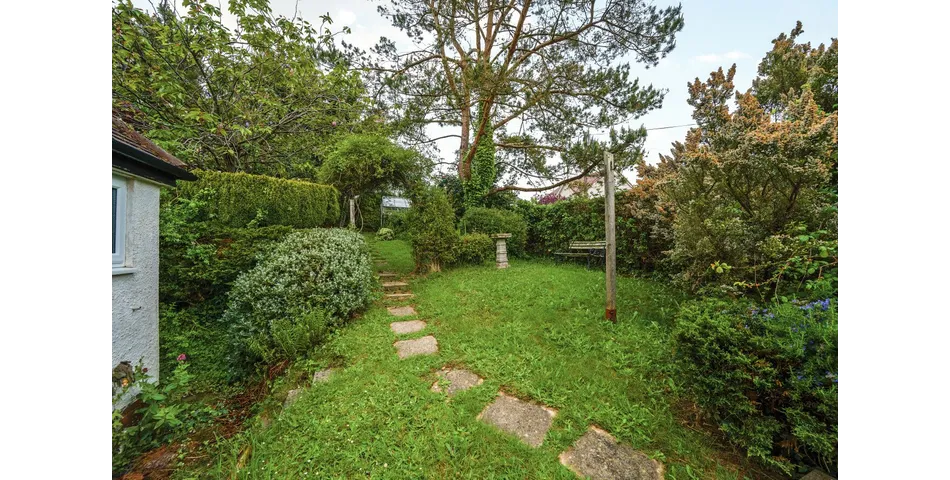 19 Stoneborough Lane, Budleigh Salterton, Devon, EX9 6HL